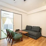 Two-Bedroom, 6-Minute Walk To The Yamanote Line