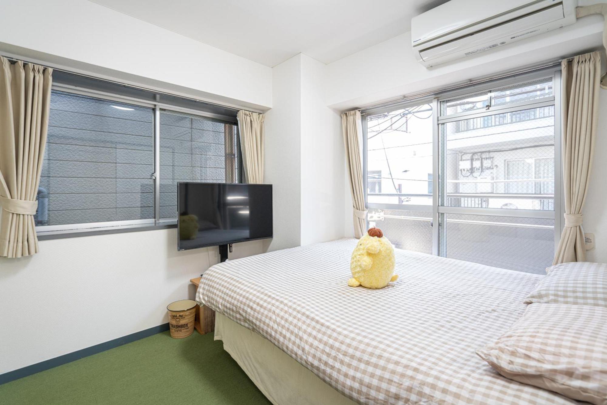 Two-bedroom, 6-minute Walk To The Yamanote Line *