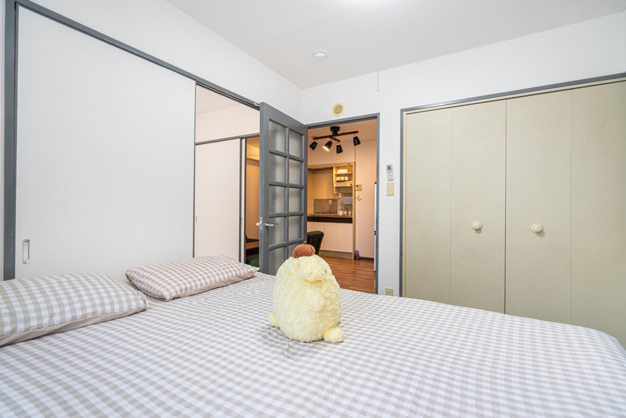 Two-bedroom, 6-minute Walk To The Yamanote Line